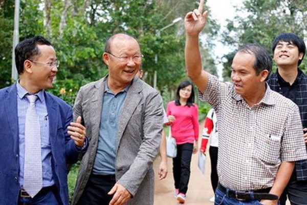 HAGL chiêu mộ lão tướng Anh Đức: Khi bầu Đức hết... ngông ảnh 3