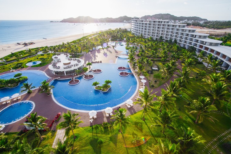 4 kiểu combo du lịch gây 'sốt' giữa cao điểm tháng 7 ảnh 1