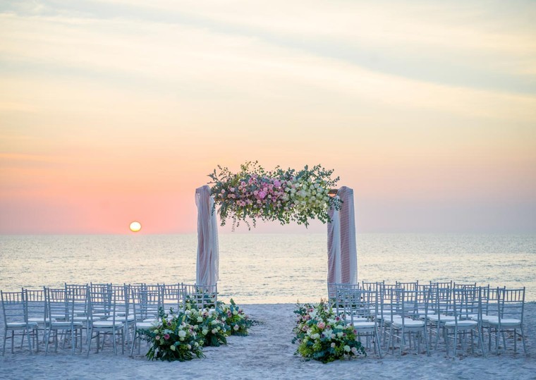 Destination wedding: Những bãi biển nên thơ cho đám cưới trong mơ ảnh 4