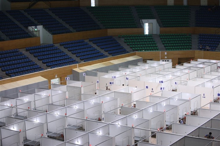 Kinh tế tư nhân: Góc nhìn từ Bệnh viện dã chiến Tiên Sơn ảnh 2