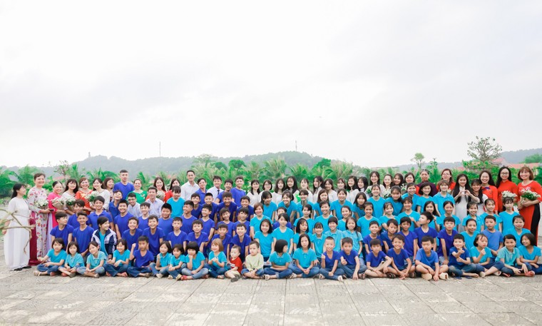 Cô học trò đặc biệt và ước mơ xây mái ấm cho trẻ em nghèo ảnh 3