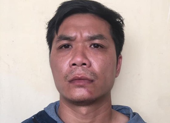 Dùng súng điện tấn công công an, một đối tượng bị khởi tố ảnh 1