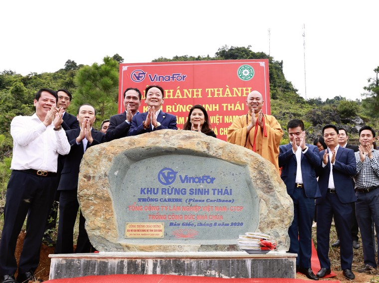 'Bầu Hiển' ủng hộ 5 tỷ đồng xây điểm trường và nhà tình nghĩa cho người nghèo tỉnh Cao Bằng ảnh 2