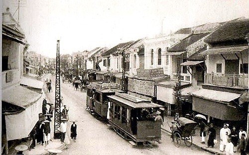 Hà Nội trải qua mấy tên gọi khác nhau trong lịch sử?