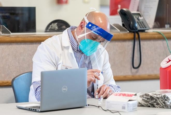 Mỹ phát hiện ca đầu tiên mắc biến chủng mới của Anh ảnh 1