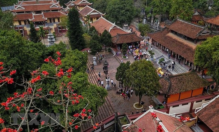 Chùa Hương vắng khách trong ngày đầu mở cửa trở lại ảnh 15