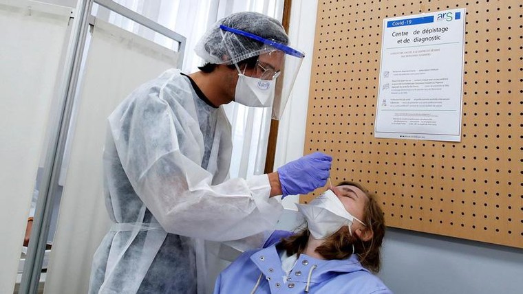 Biến chủng mới của SARS-CoV-2 tại Pháp có thể 'qua mặt' xét nghiệm PCR ảnh 1