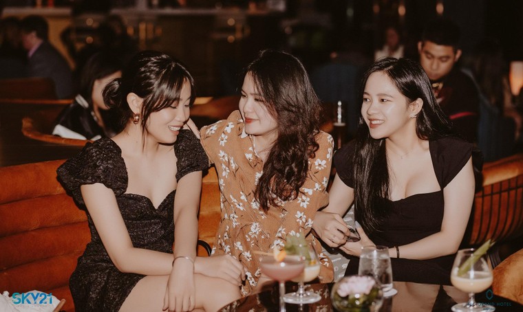 'Nóc nhà' Hạ Long có thêm điểm hẹn giải trí mới toanh ảnh 6