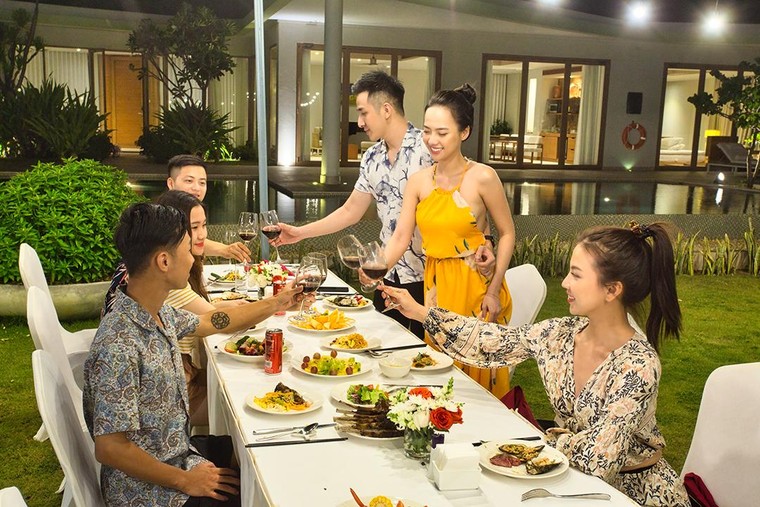 Mở cửa quốc tế, du lịch hứa hẹn bùng nổ ảnh 2