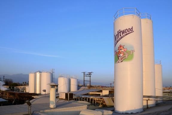 Tân Đại sứ Hoa Kỳ tại Việt Nam thăm nhà máy sữa Vinamilk tại Cần Thơ ảnh 4