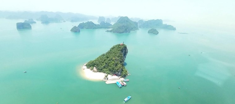 Vịnh Hạ Long - Di sản đầu tiên của cả nước được đánh giá sức tải ảnh 4