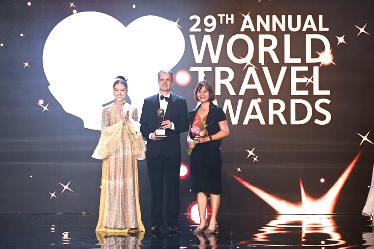 FLC Hotels & Resorts tiếp tục giành ‘cú đúp’ tại giải thưởng danh giá World Travel Awards 2022 ảnh 1