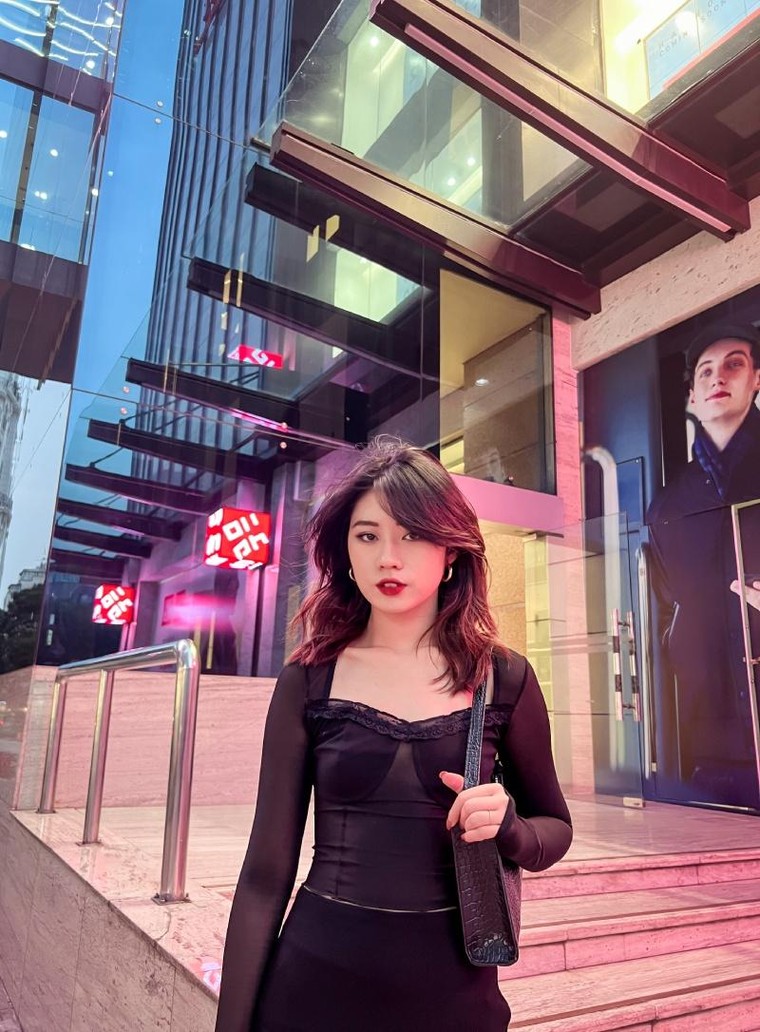 Vincom Center Bà Triệu 2: Biểu tượng mua sắm thời thượng 'tái xuất' với loạt thương hiệu đình đám ảnh 4