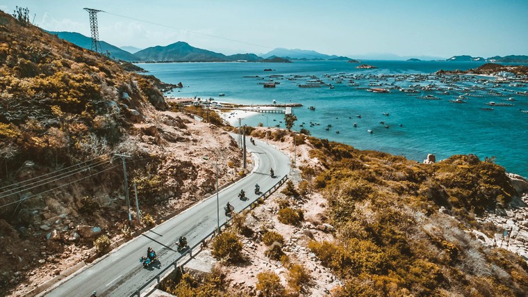 Tỉnh nào có tên thành phố trực thuộc dài nhất Việt Nam?