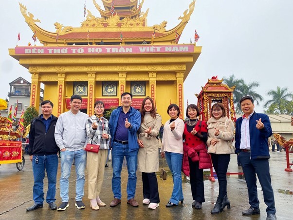 Công ty Long Hưng tổ chức dâng hương tại Đền thờ Tổ họ Trần Việt Nam ảnh 2