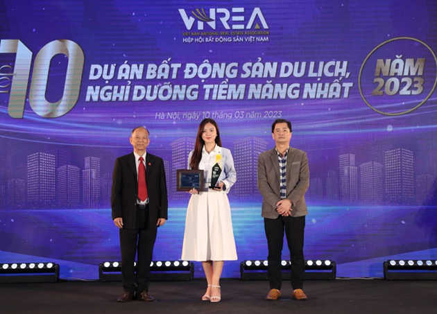 Văn Phú - Invest giành cú đúp giải thưởng tại Lễ Vinh danh thương hiệu Bất động sản ảnh 2