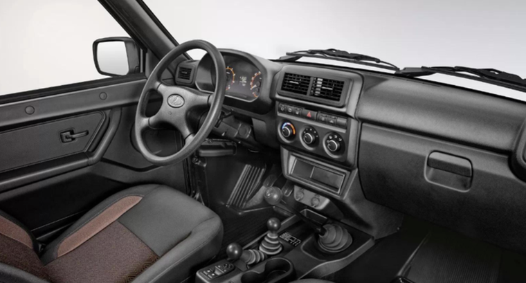 Mẫu xe SUV giá rẻ của Nga Lada Niva ra mắt phiên bản mới ảnh 2