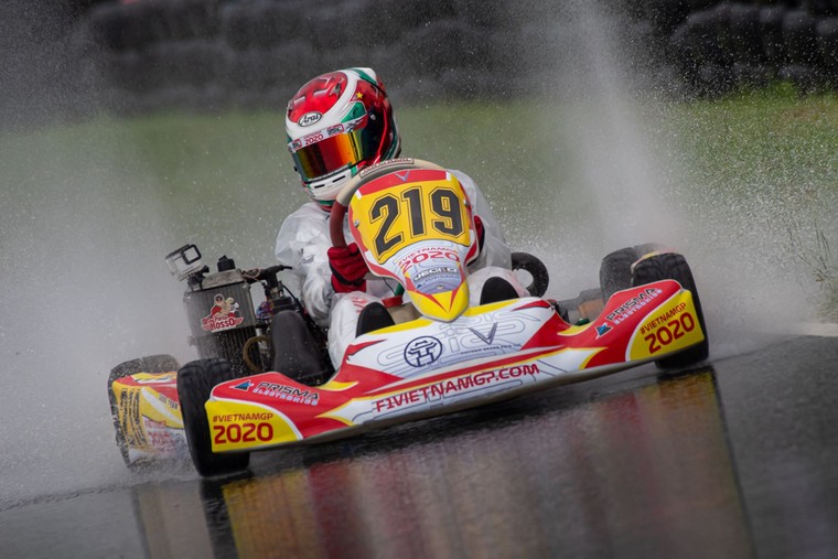 Phạm Hoàng Nam đại diện Việt Nam tham gia thi đấu tại FIA KARTING ACADEMY TROPHY 2020 ảnh 2