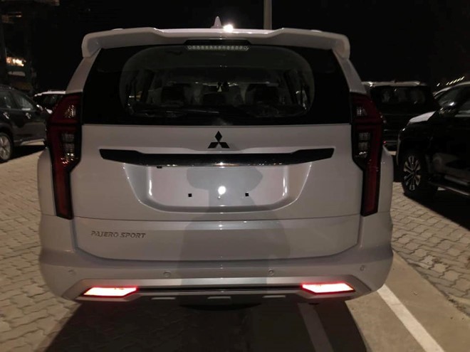 Bắt gặp Mitsubishi Pajero Sport 2020 tại Việt Nam ảnh 3