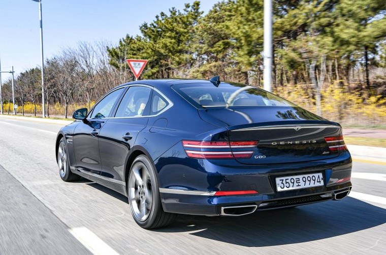 Genesis G80 2021 đầu tiên bốc cháy, Hyundai vào cuộc điều tra nguyên nhân ảnh 3