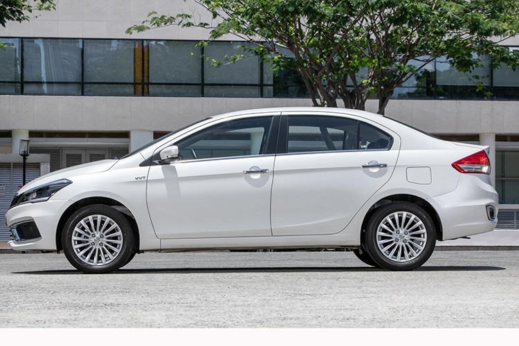 Suzuki Ciaz 2020 ra mắt tại Việt Nam, liệu có "ế chổng vó"? - Hình 2 Suzuki Ciaz 2020 ra mat tai Viet Nam, lieu co