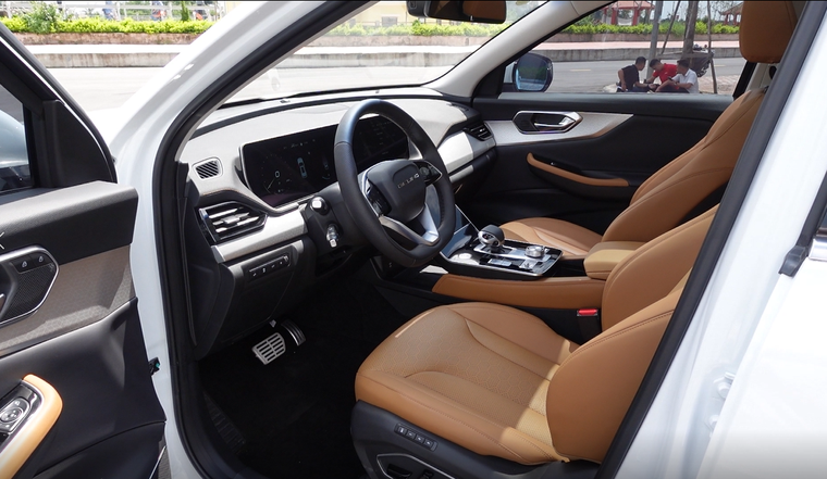 Beijing X7, xe 'Tàu' đầy công nghệ giá cực rẻ vừa có mặt tại Việt Nam ảnh 4