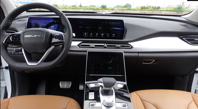 Beijing X7, xe 'Tàu' đầy công nghệ giá cực rẻ vừa có mặt tại Việt Nam ảnh 5