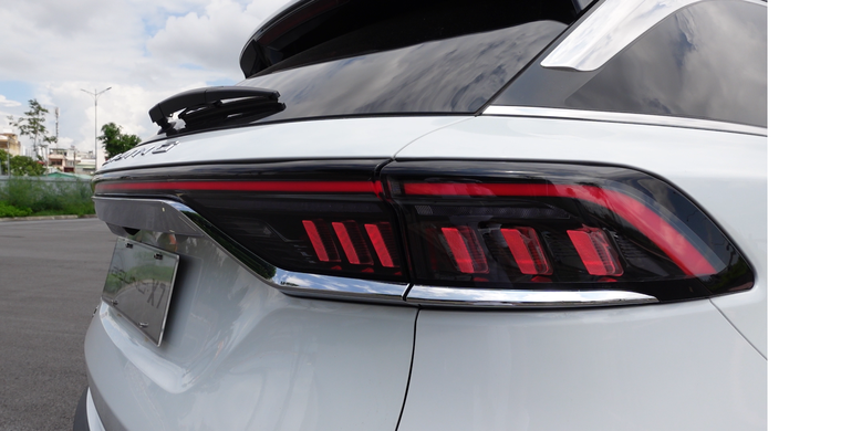 Beijing X7, xe 'Tàu' đầy công nghệ giá cực rẻ vừa có mặt tại Việt Nam ảnh 9