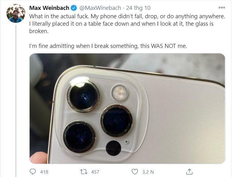 iPhone 12 trưng bày chưa được một tuần đã bị tróc sơn ảnh 2