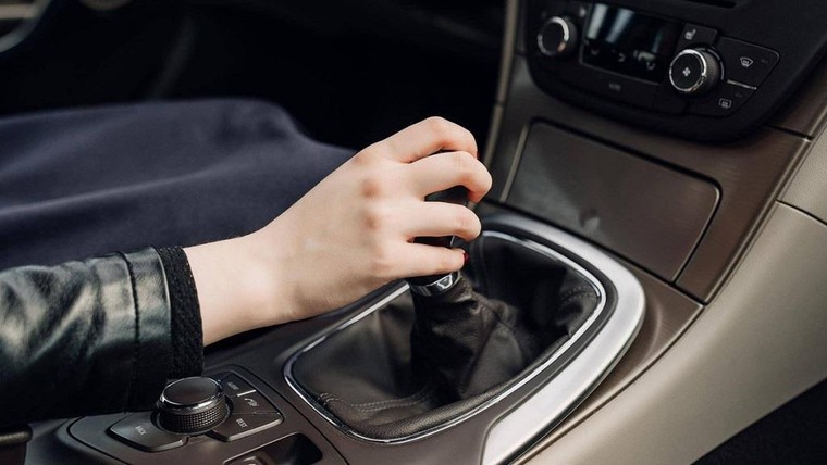 Mới lái xe số tự động, cần lưu ý những gì? ảnh 1