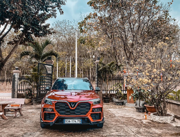 Vinfast Lux SA 2.0 độ body cực độc ảnh 1