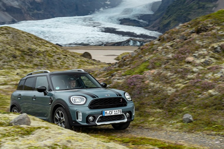Mini Countryman mới chính thức ra mắt tại thị trường Việt Nam ảnh 1