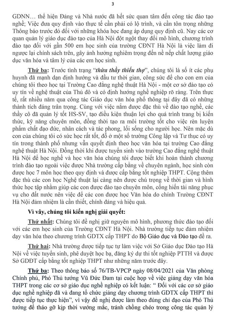 Phụ huynh học sinh trường Cao đẳng Nghệ thuật Hà Nội kêu cứu ảnh 3