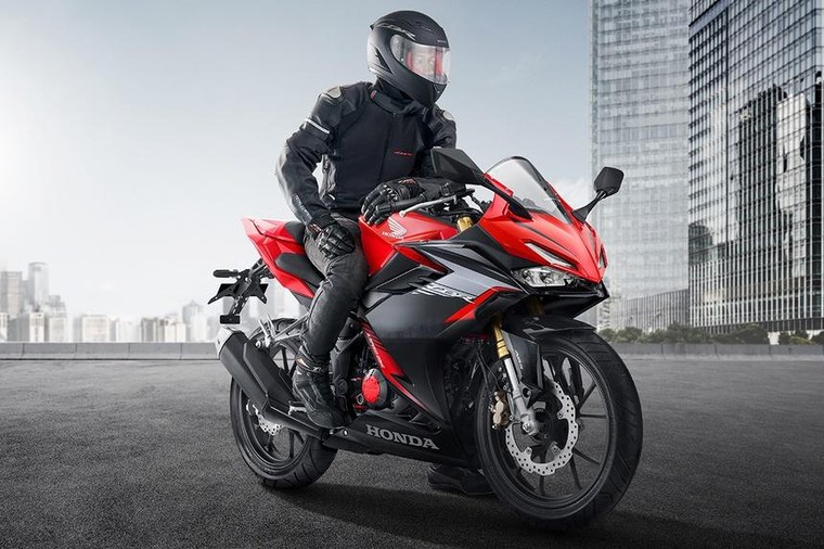 Honda CBR 150R ra mắt, giá chỉ từ 71 triệu đồng ảnh 1