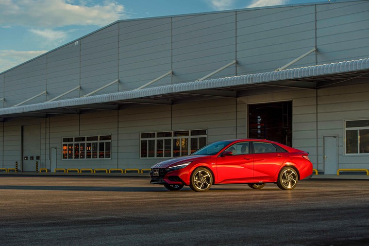 Chi tiết Hyundai Elantra 2023, 4 phiên bản có giá bán từ 599 triệu Đồng ảnh 6