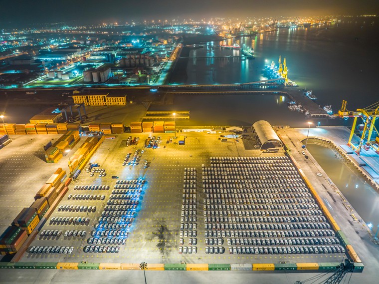 Vinfast xuất khẩu lô xe điện đầu tiên ra Thế giới ảnh 3