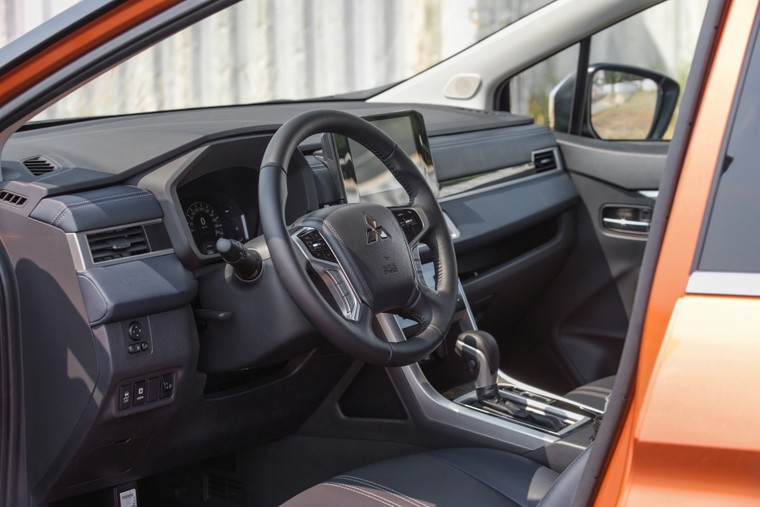 Bất chấp tháng 'ngâu', Mitsubishi Xpander vẫn đạt doanh số cực tốt ảnh 3
