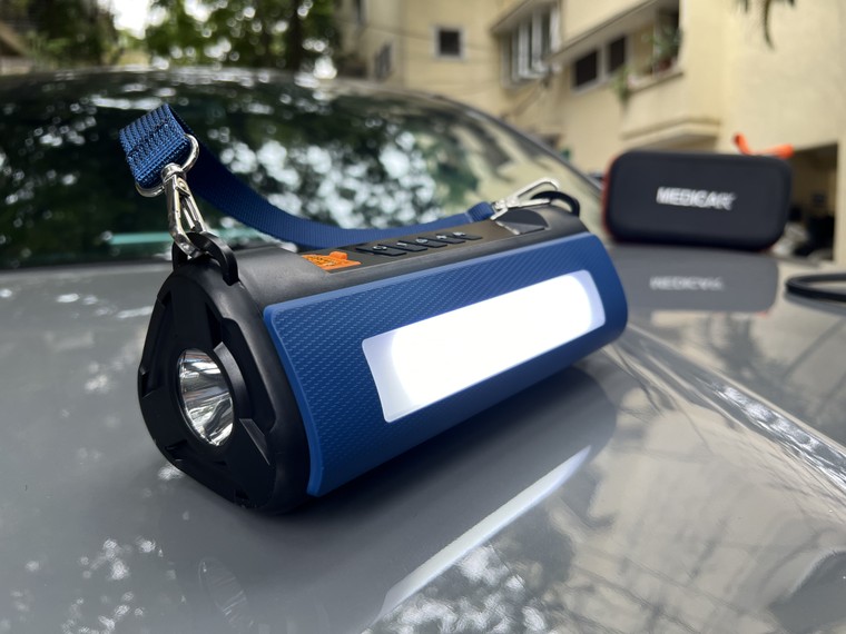 Yên tâm di chuyển trên mọi hành trình với máy bơm lốp kích bình ô tô 4 trong 1 Medicar ảnh 6