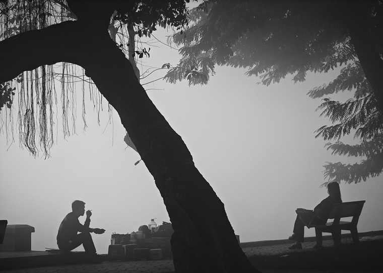 Hà Nội mù sương trong ngày tiễn ông Công ông Táo về trời ảnh 10