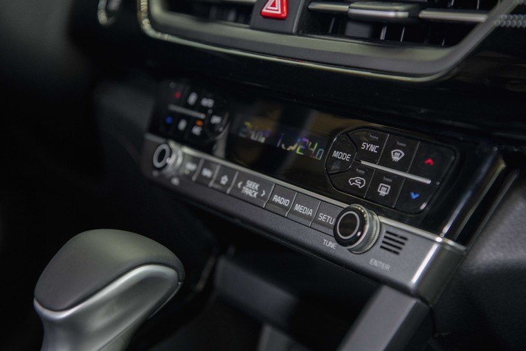 KIA Seltos mới chính thức ra mắt, giá từ 599 triệu đồng ảnh 8