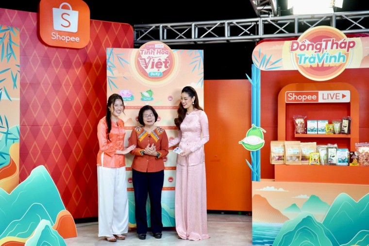 Nhà báo Vũ Kim Hạnh nhấn mạnh tầm quan trọng của kể chuyện khi bán hàng livestream ảnh 3