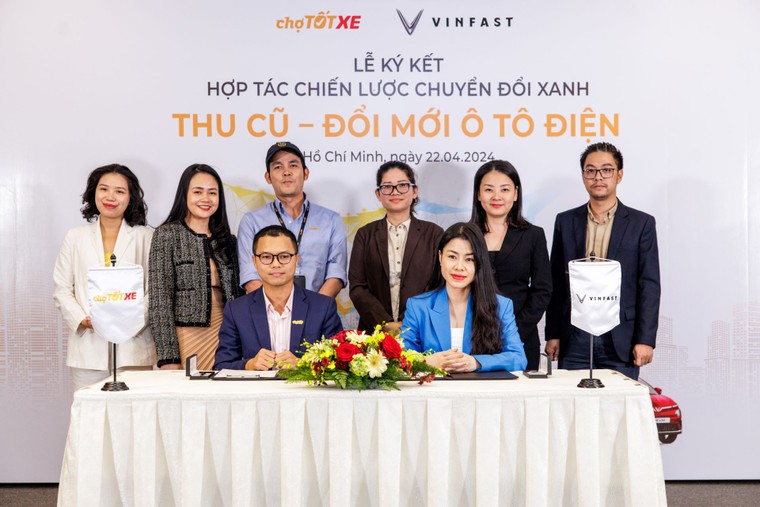 VinFast hợp tác cùng Chợ Tốt triển khai chương trình 'Thu cũ - Đổi mới ô tô điện' ảnh 1
