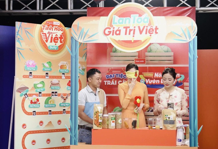 Lan tỏa giá trị Việt qua hơn 10 nghìn đơn hàng "Made in Vietnam" cùng Shopee Tinh Hoa Việt Du Ký ảnh 1