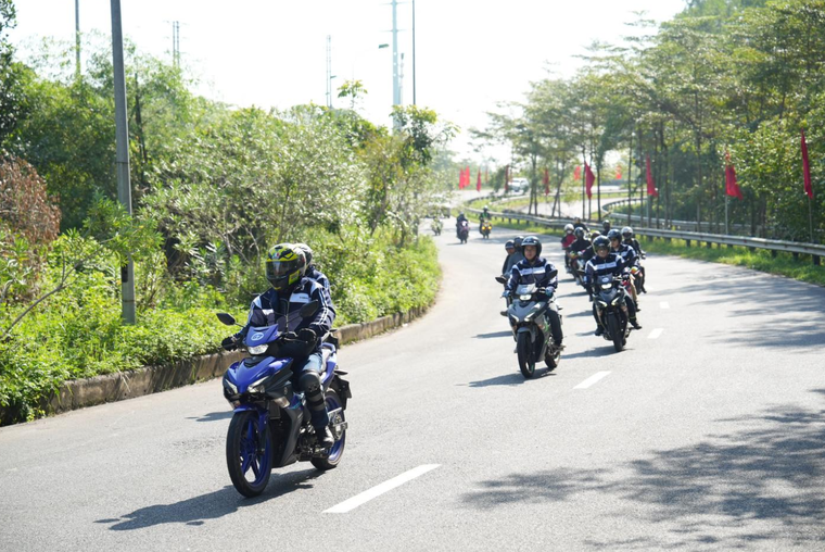 4 mẹo giúp xe tay côn đi địa hình mượt hơn ảnh 2