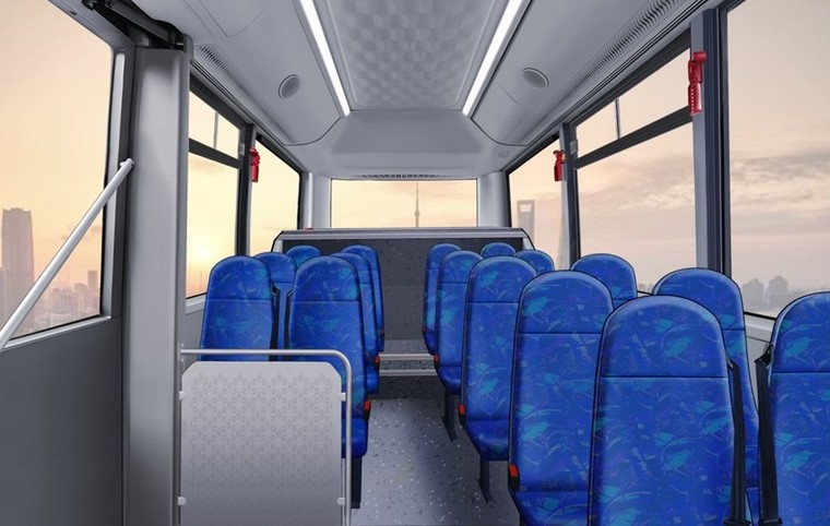 VinFast ra mắt xe buýt điện cỡ nhỏ và xe chuyên chở học sinh ảnh 1