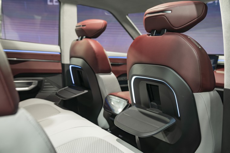 Mitsubishi DST Concept chính thức ra mắt ảnh 3