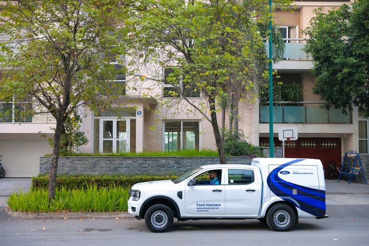 Tiếp nối thành công tại Hà Nội, Ford mở rộng dịch vụ lưu động 4 giờ hoặc miễn phí tới khách hàng TP.HCM ảnh 4