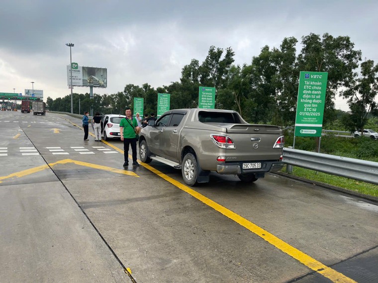 VETC đồng hành cùng người dân hoàn tất chuyển đổi tài khoản giao thông trước 01/10/2025 ảnh 3