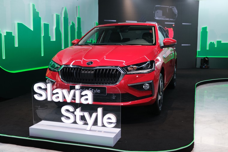 Skoda Việt Nam chính thức ra mắt Slavia - Mẫu sedan hạng B hoàn toàn mới ảnh 1