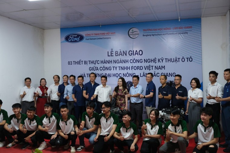 Ford Việt Nam triển khai tháng chăm sóc toàn cầu, cùng nhau xây đắp cộng đồng bền vững ảnh 3